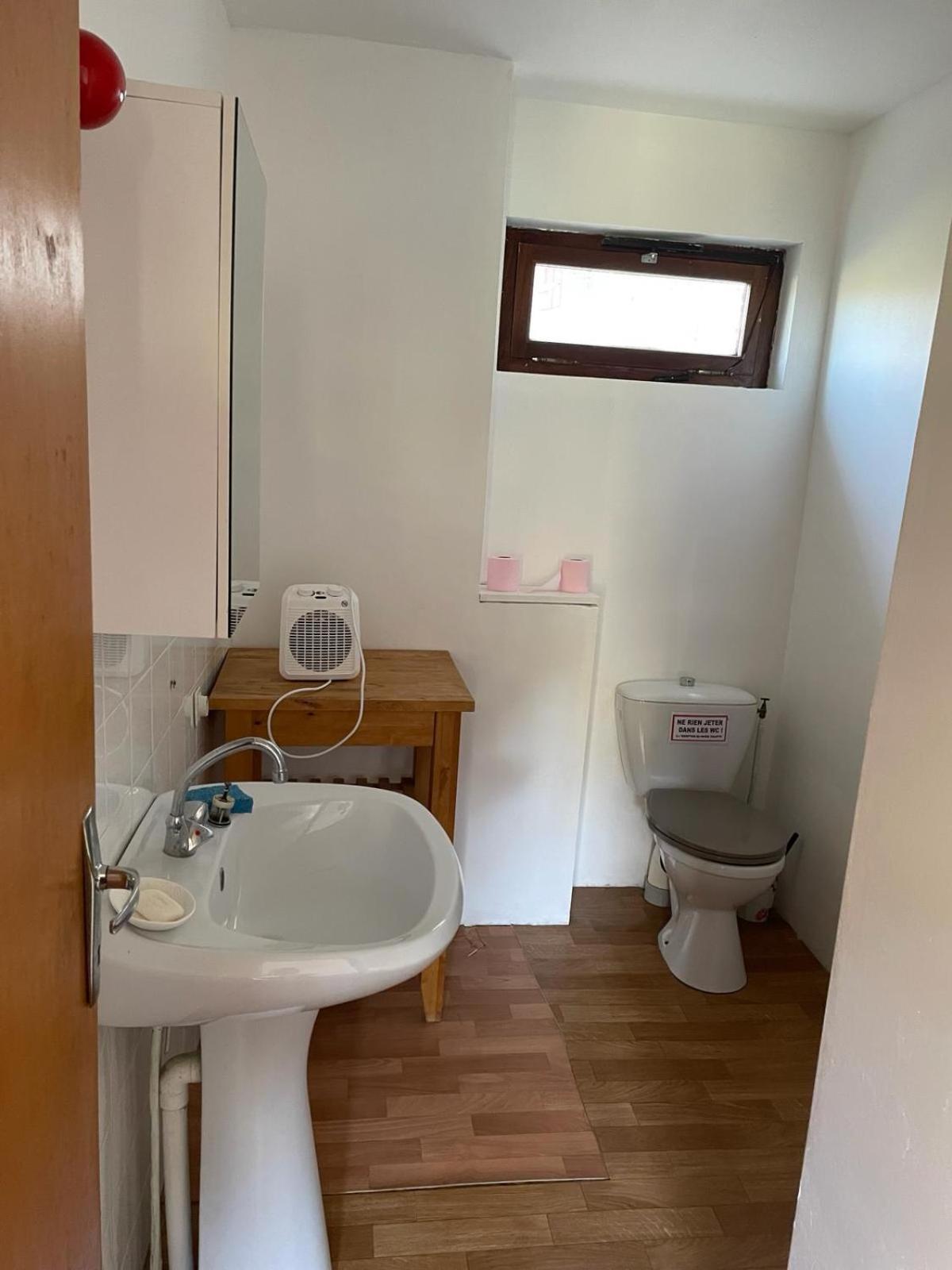 Appartement Au Fond Du Jardin Saint Jean du Pin Kültér fotó